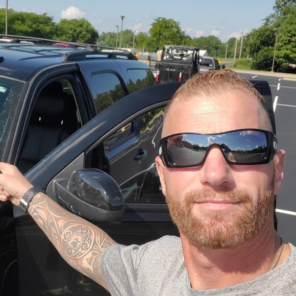 Meet your Posher, Matt - Picture 5 of 5